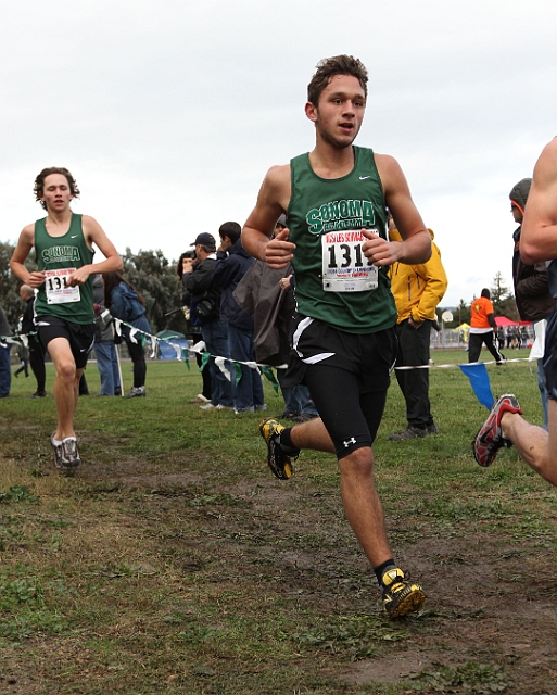 2010NCSXC BD5-1021.JPG - 2010 North Coast Section Cross Country Championships, Hayward High School, Hayward, California